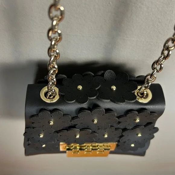 Whimsical Minimalist Zac Posen Black Eatha Mini bag Floral Chain Crossbody Y2K - Picture 4 of 15
